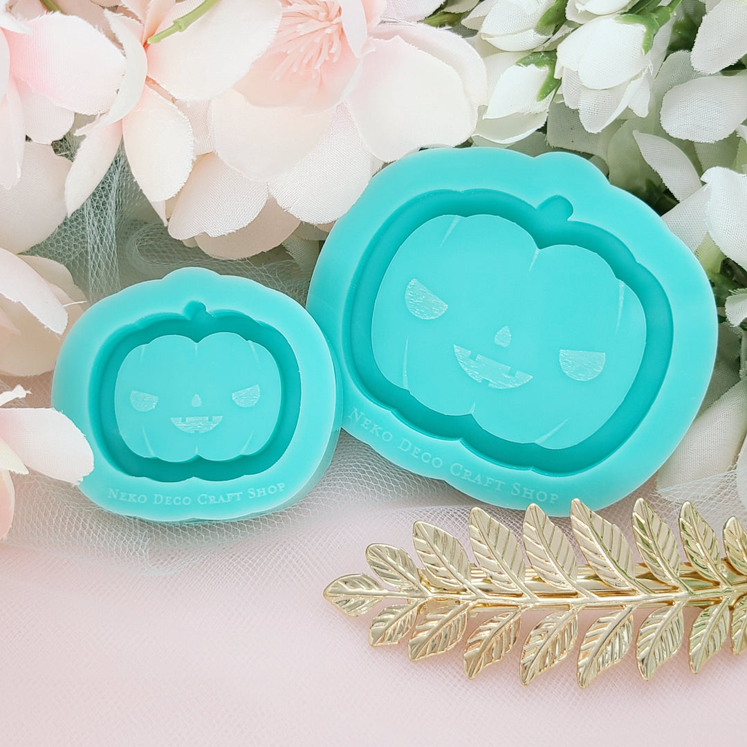 Pumpkin Shaker Silicone Mold – Neko Deco Craft Shop